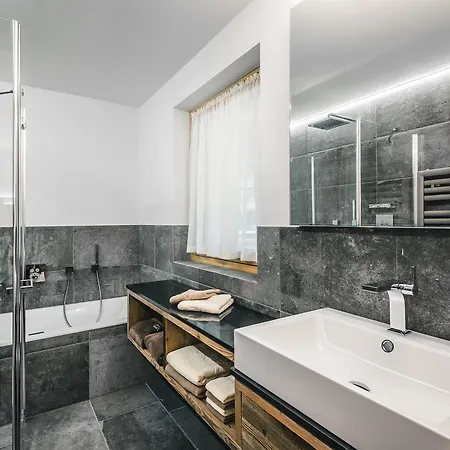Aparthotel Luech De Costa 5*