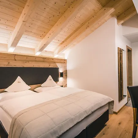 Aparthotel Luech De Costa 5*