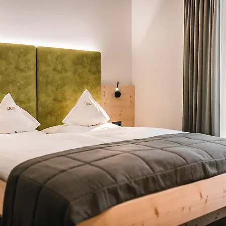 Aparthotel Luech De Costa 5*